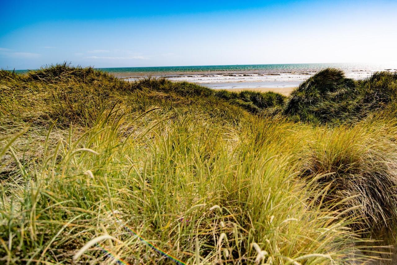 Beach Road Holiday Park Otatara Extérieur photo