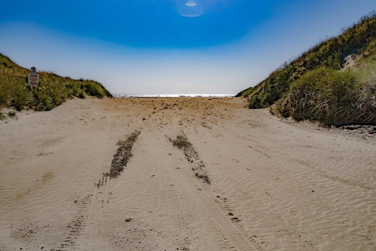 Beach Road Holiday Park Otatara Extérieur photo