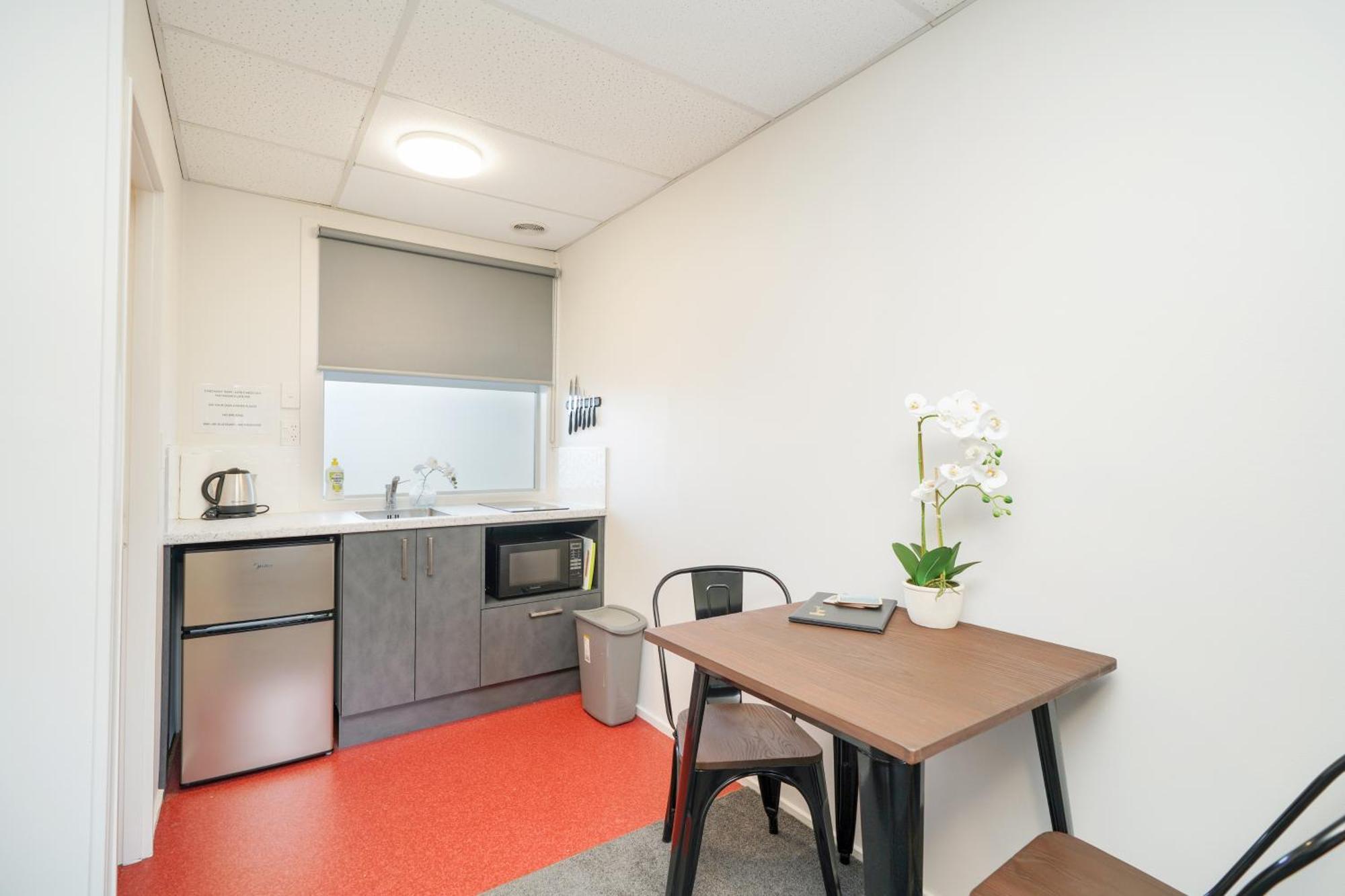 Beach Road Holiday Park Otatara Extérieur photo
